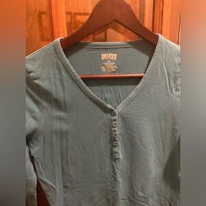 Duluth Trading Co Green Fitted Long Sleeve Tee
